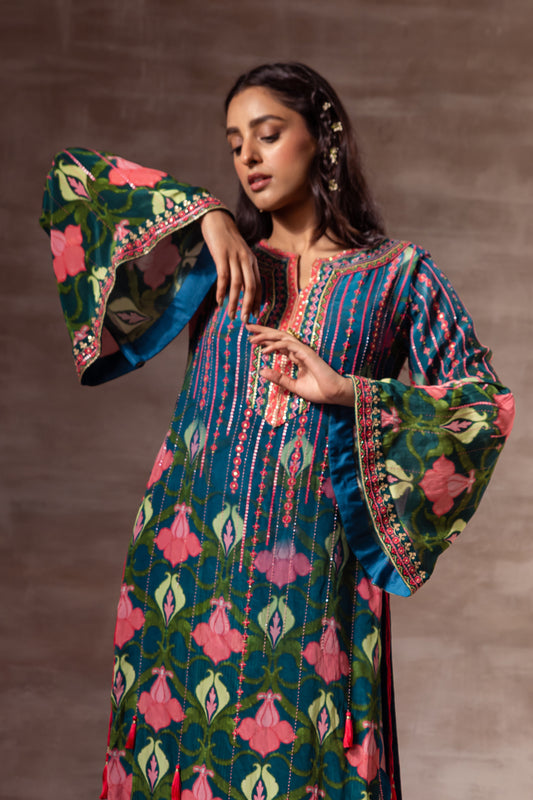 Lotus Print Kurta With Flared Sleeves