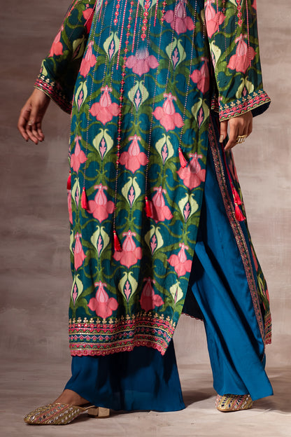 Lotus Print Kurta With Flared Sleeves